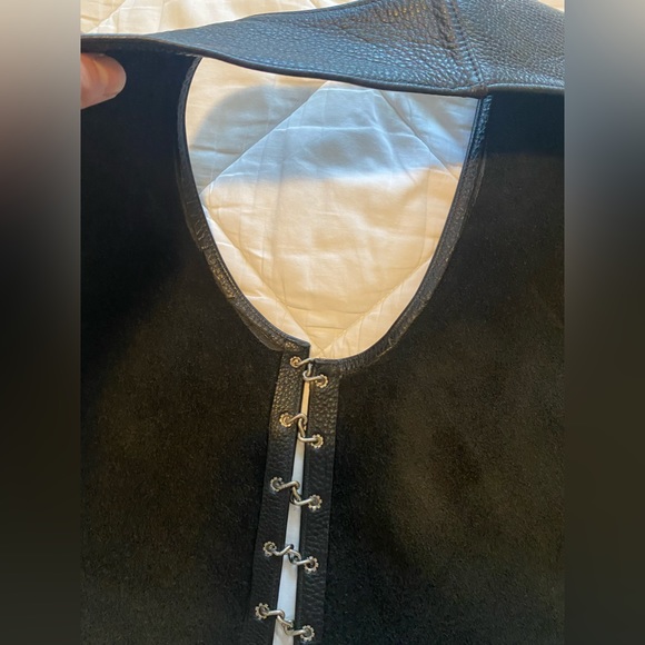 Top quality , genuine leather ‘Bar Vest’. Size M - Picture 3 of 12